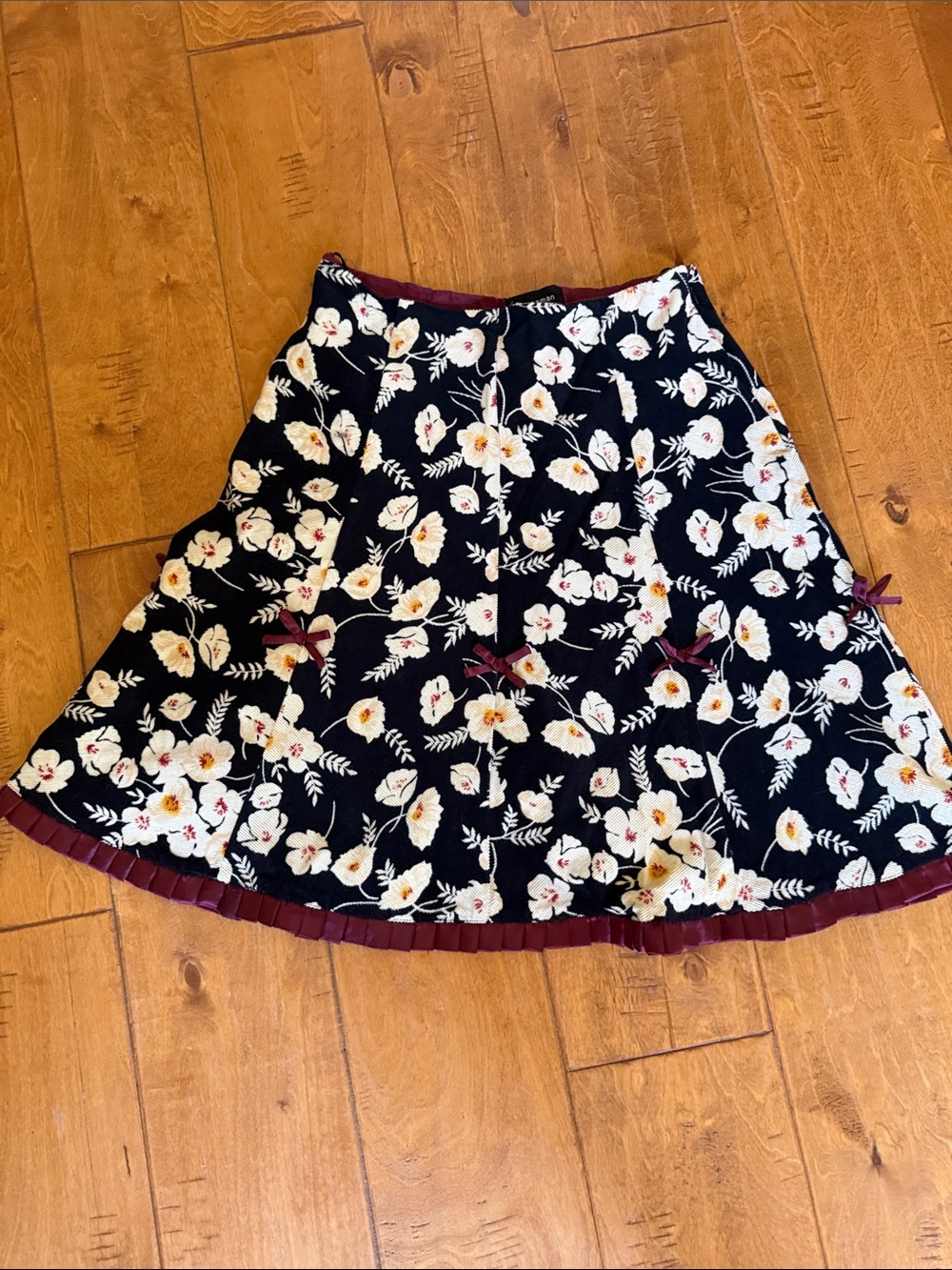 Persaman New York Black Floral Circle Skirt with Burgundy Trim